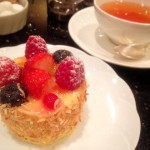 229303_350069108415628_1367219521_n